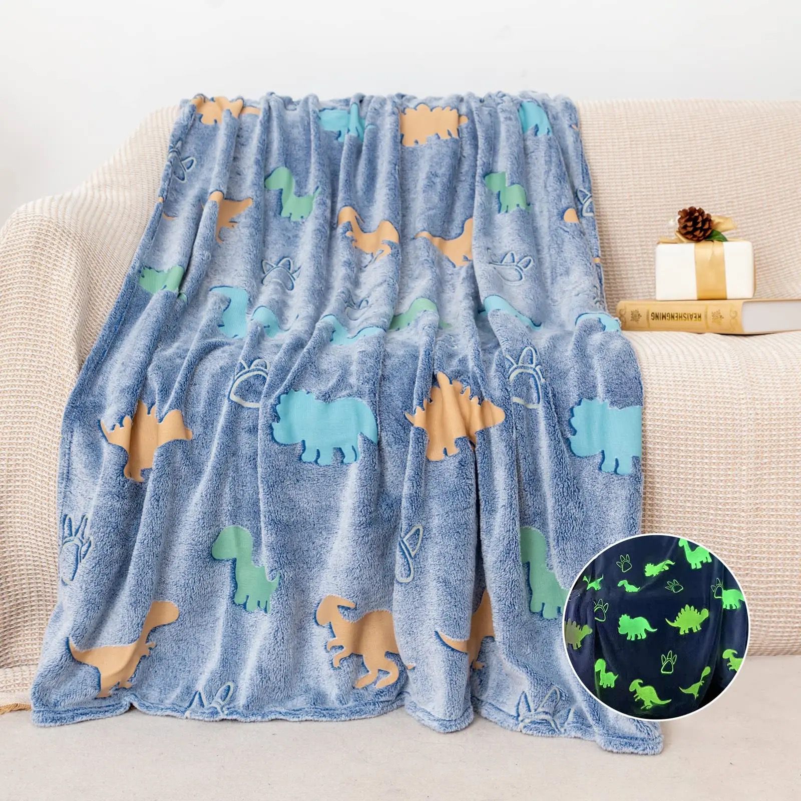 Kids Glow in the dark Fleece Blanket - Purple Flying Unicorn